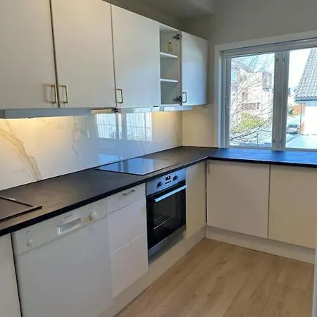 Sentralt Og Nyoppusset * Stavanger